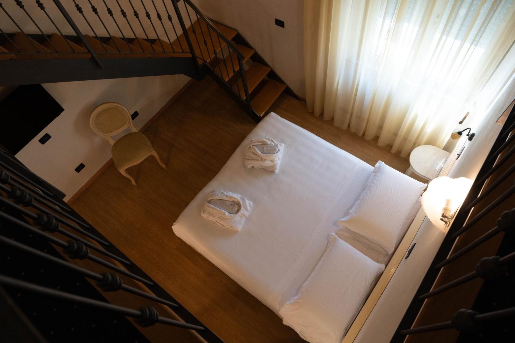Hotel London Viareggio Exterior photo
